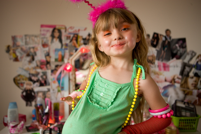 Sis Still: /gallery/images/-3053.jpg