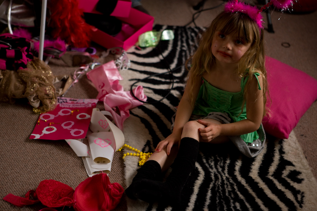 Sis Still: /gallery/images/-3103.jpg