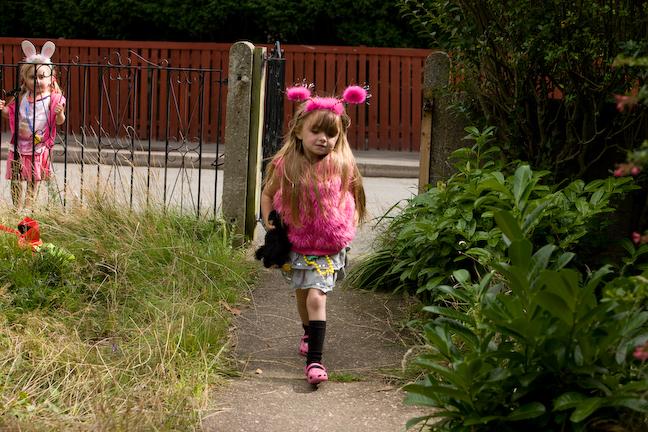 Sis Still: /gallery/images/-3596.jpg
